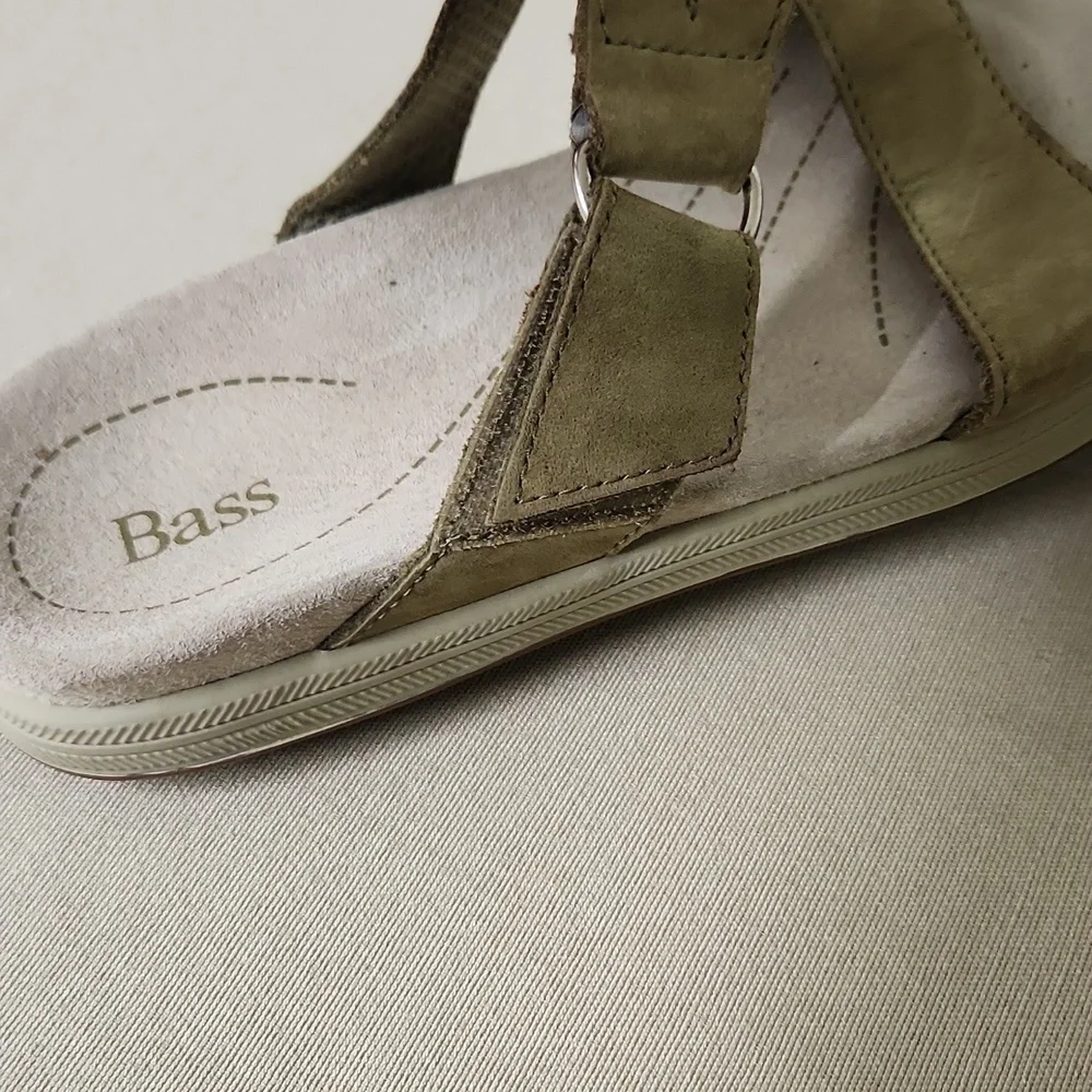 Bass Women's Beige Strap Sandals SIZE 7